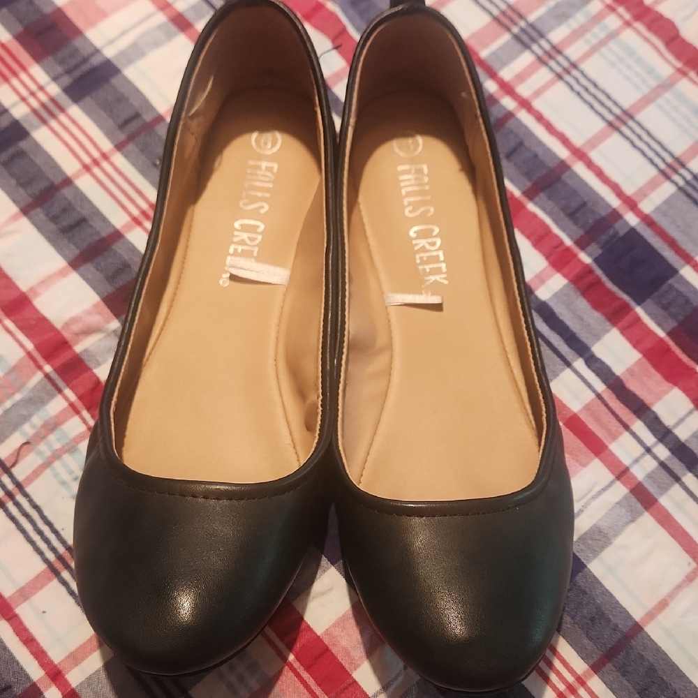 Falls Creek Black Minimalist Loafers